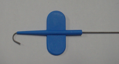Butterfly shaped guide wire introducer with guide wire